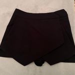 AQUA Envelope Skort In Black Photo 2