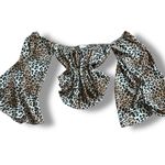 Fantastic Fawn NWOT Animal Print Off-the-Shoulder Floral Top – Size Medium Photo 5