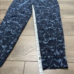 Athleta  Trekkie North Floral Print Mid Rise Ankle Jogger Pants Blue Size 6 Photo 9