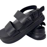 Bamboo Women’s  Vintage Y2K Style Black Platform Sandals Size 6. Photo 0