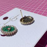 Jessica Simpson Earrings gold tone pearls around green ballerina stubs Photo 6