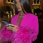 ZARA Bloggers Fav!!! NWT Straight Cut Feather Blazer Photo 0