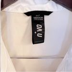 Nvo Full Zip Waterproof White Jacket Pockets Lightweight Women’s Size Small Photo 4