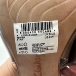 Clarks  Linvale Loop Pewter‎ Kitten Heels Pointed Toe Metallic Shoes Women Size 9 Photo 5