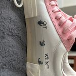Off-White Sneakers Photo 5