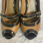 Etienne Aigner "Cynthia" heels size 7M two tone browns Photo 2