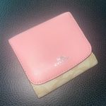 Coach  Wallet please read Photo 0