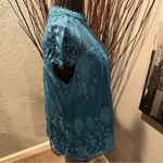 Ultra Pink 🌸 TEAL LACE CAP SLEEVE TOP SIZE LARGE🌸 Photo 2