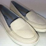 EastLand  Lucy Women's Slip On Bone Canvas NWD Photo 0