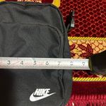 Nike  crossbody bag nylon like new Photo 4