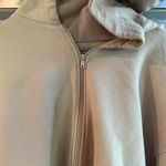 H&M Cropped Sweatshirt Photo 1