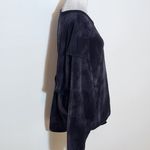 Converse  Women's Oversized Black Dyed Sweatshirt Size XL Oversized Sweatshirt Photo 3