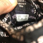 Vans Authentic  WE ARE BEAUTIFUL Woman’s Shoe size 7 tapered‎ high tops sk8 Photo 7