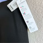 Gap  Fit Gflex Womens Crop Black with Neon Light Blue Photo 4