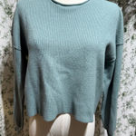 Sky And Sparrow  top Photo 0