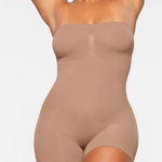 SKIMS NWOT  Strapless Sculpting Mid Thigh Bodysuit size 4X Sienna Photo 0