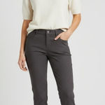 Yelete  Gray Pull On Capri Pants Size Small Photo 0