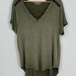 Seven7 Short-Sleeved V-Neck Crisscross High-Low Tee Women’s Size XL in Green Photo 0
