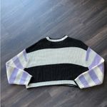American Eagle  Sweater Cropped Photo 5