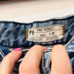 Free People  Womens Shorts size 29 Cutoff Denim Jean Light Wash Button Fly Photo 2