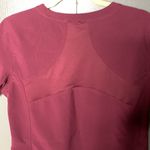 Med Couture Womens 8579 Racerback Shirttail V Photo 5
