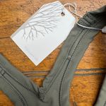 Women's Olive Green Racerback Crop Sports Bra Yoga Tank Top Size 4 Photo 1