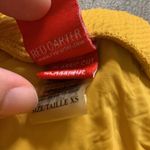 Red Carter  golden yellow bikini Photo 4