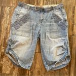 Candie's Vintage Candie’s embroidered faded denim Bermuda jean shorts Jr 11 Photo 14