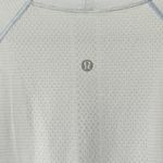 Lululemon Swiftly Tech Short Sleeve Crew Light Blue Athletic T-Shirt Top Size 12 Photo 3