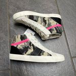 Nine West Green Camo Black Pink Distressed High Top Stunnah Sneakers SZ 6.5 NIB Photo 2