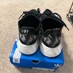Adidas  NMD R1 Shoes Size 8 worn once Photo 2