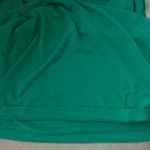 Lululemon  Breezy Short-Sleeve Tee in Raceway Green Photo 2