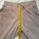 Alo Yoga ALO Muse Sweatpants, Gravel Heather (Tan), Size S Photo 9