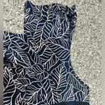 st. john's bay  Women’s Cold Shoulder Top Petite M Photo 3