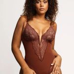 Popilush Shapewear Lace Deep Photo 0