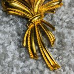 Gold Tone Bundle Bows Clear Crystal Rhinestone Accent Jewelry Pin Brooch Vintage Photo 4