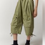Urban Outfitters NWT Green BDG Frankie Utility Cropped Jumpsuit Size XS Photo 5