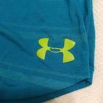 Under Armour Workout Tops Photo 3
