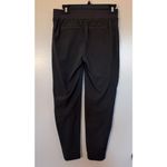 Quince  Women's Performance Tech Ankle Pant in Dark Olive Size XS Photo 1