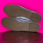 Sam Edelman  Finnegan Silver Faux Leather Scalloped Edge Round Toe Flat Sz 6.5 Photo 5