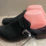 Minnetonka Women’s Black Leather Clogs Slip On Shoes 1.5” Block Heel Size 10 Photo 9