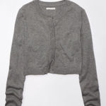 American Eagle  cropped crew neck button up cardigan in L Boxy, cropped fit Photo 0