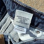 BKE Buckle  Gabby Size 29 Curvy Fit High Rise Crop Capri Blue Jeans ABK972 Photo 4