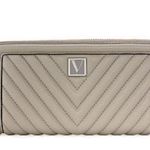 Victoria's Secret  WALLET Photo 2