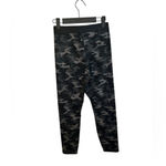 Ellie  CAMO 7/8 ACTIVE LEGGINGS Photo 1