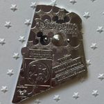 Disney  25 Years of Pin Trading Blind Box Aladdin & Abu Photo 1