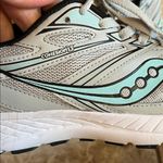 Saucony  Cohesion 13 Sneaker Athletic Shoes in Light Gray and Mint - Size 9 Photo 6