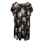 NWT Vibe Sportswear Women 2X Floral V Photo 1