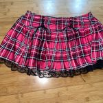 Spense Hot pink /black plaid pleated mini skirt with lace trim and bow detail Photo 2
