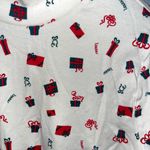 White Stag White Present Shirt Photo 1